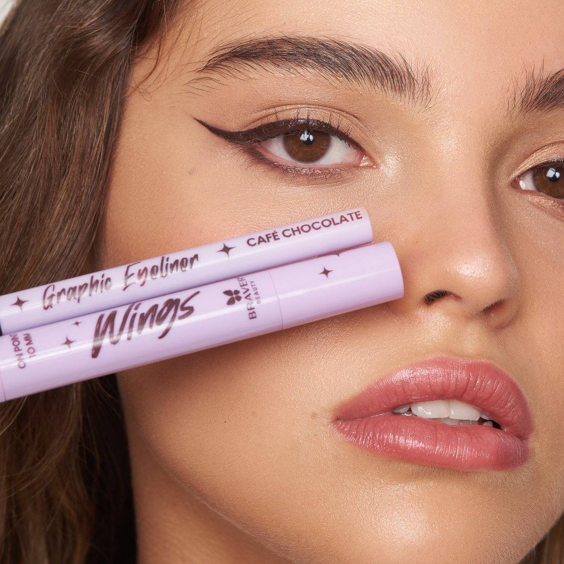 Kit delineador Wings Eyeliner Stamps edición “Graphic Eyeliner” – Café Chocolate